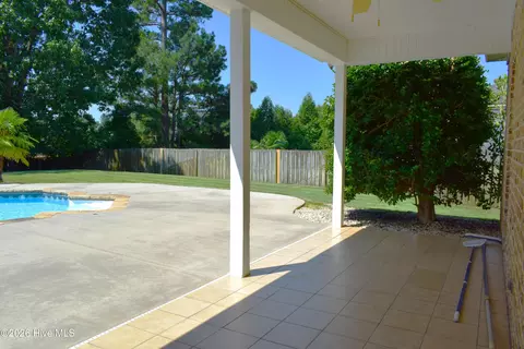Exterior - 1011 Winding Trl, Evans, GA 30809 photo 6 of 14