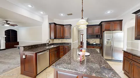 Kitchen - 1011 Winding Trl, Evans, GA 30809 photo 2 of 4