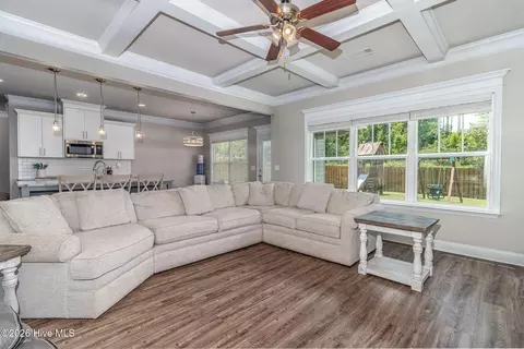 Living - 288 Palisade Rdg, Evans, GA 30809 photo 2 of 5