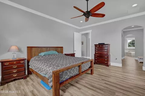 Bedroom - 1044 Mallard Bay Dr, Hampstead, NC 28443 photo 3 of 6