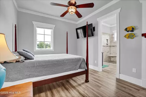 Bedroom - 1044 Mallard Bay Dr, Hampstead, NC 28443 photo 4 of 6