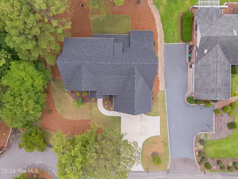 View/Area - 32 Riviera Dr, Pinehurst, NC 28374 photo 3 of 4