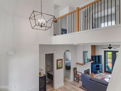 Entry Way - 32 Riviera Dr, Pinehurst, NC 28374 photo 3 of 6