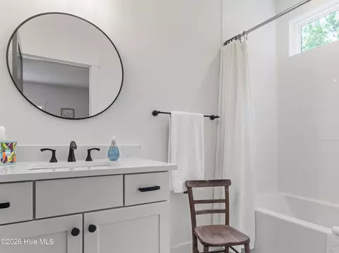 Bath - 32 Riviera Dr, Pinehurst, NC 28374 photo 7 of 9