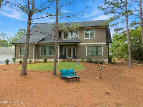 Exterior - 32 Riviera Dr, Pinehurst, NC 28374 photo 5 of 10