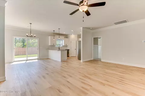 Living - 1060 Burlington Dr, Augusta, GA 30909 photo 3 of 4