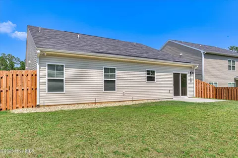 Exterior - 1060 Burlington Dr, Augusta, GA 30909 photo 5 of 7