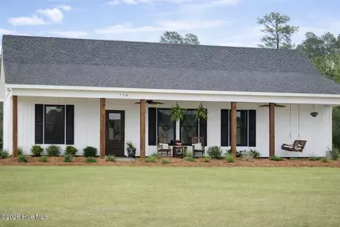 164 Phillip Mills Dr, Teachey, NC 28464