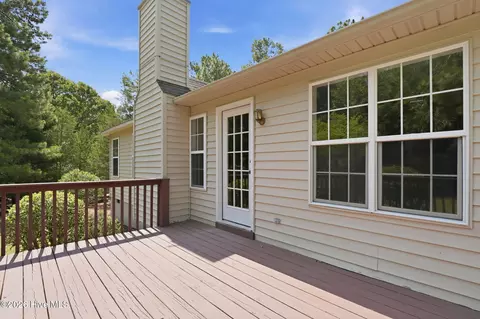 Exterior - 11 Fur Ct W, Pinehurst, NC 28374 photo 5 of 14