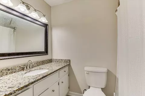 Bath - 348 Stagecoach Way, Martinez, GA 30907 photo 1 of 2
