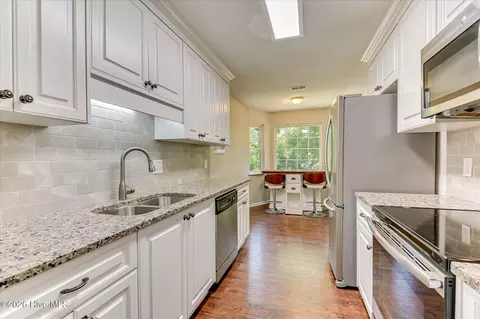 Kitchen - 348 Stagecoach Way, Martinez, GA 30907 photo 3 of 6