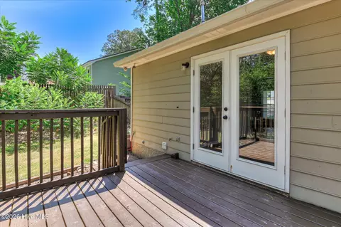 Exterior - 348 Stagecoach Way, Martinez, GA 30907 photo 6 of 10