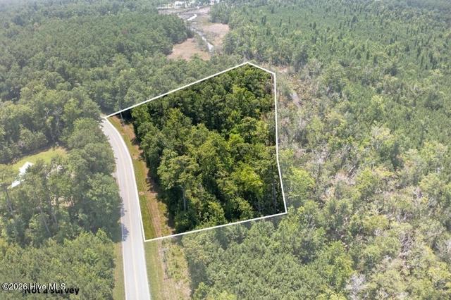 4915 Merrimon Rd, Beaufort, NC 28516