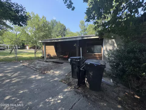 Exterior - 2815 Deans Bridge Rd, Augusta, GA 30906 photo 1 of 4