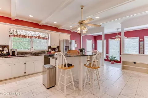 Kitchen - 130 Lakeview Ct, Martinez, GA 30907 photo 4 of 6