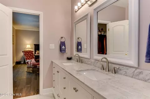 Bath - 130 Lakeview Ct, Martinez, GA 30907 photo 4 of 6