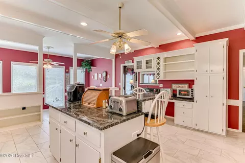 Kitchen - 130 Lakeview Ct, Martinez, GA 30907 photo 3 of 6
