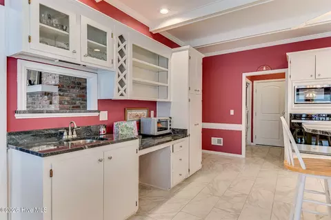 Kitchen - 130 Lakeview Ct, Martinez, GA 30907 photo 6 of 6
