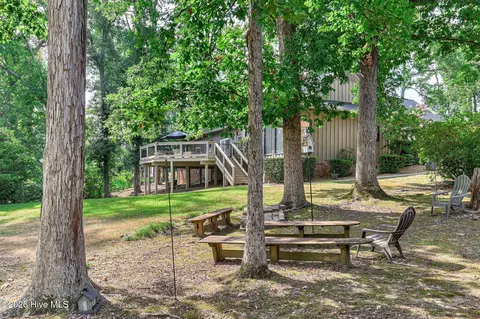 Exterior - 130 Lakeview Ct, Martinez, GA 30907 photo 6 of 10