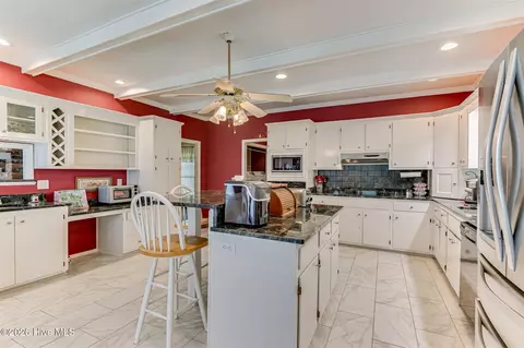Kitchen - 130 Lakeview Ct, Martinez, GA 30907 photo 2 of 6