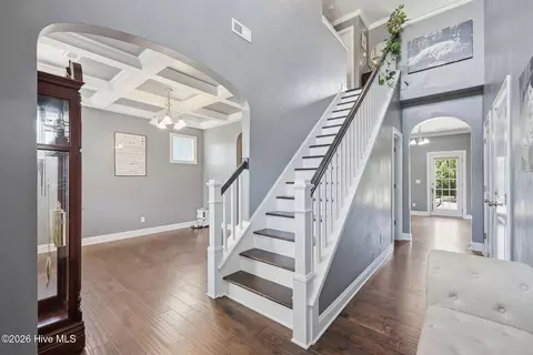 Entry Way - 91 W Conolly Ct, Hampstead, NC 28443 photo 3 of 5