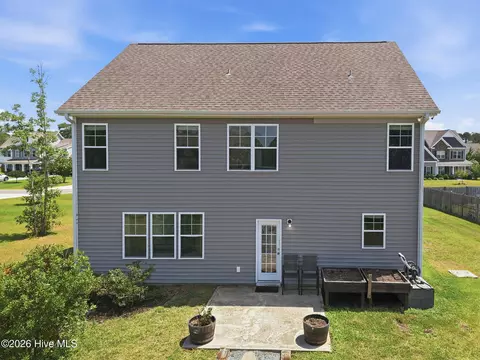 Exterior - 91 W Conolly Ct, Hampstead, NC 28443 photo 2 of 5