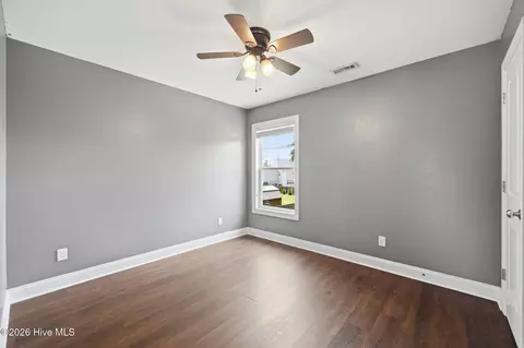Bedroom - 91 W Conolly Ct, Hampstead, NC 28443 photo 1 of 5