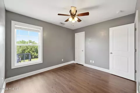 Bedroom - 91 W Conolly Ct, Hampstead, NC 28443 photo 2 of 5