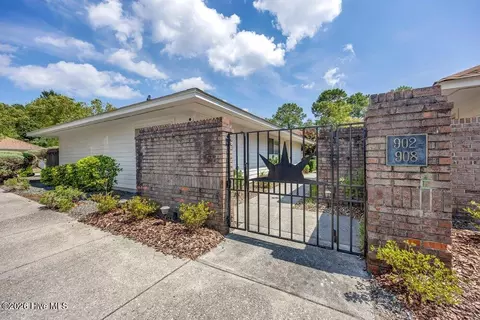 908 Summerlin Falls Ct, Wilmington, NC 28412
