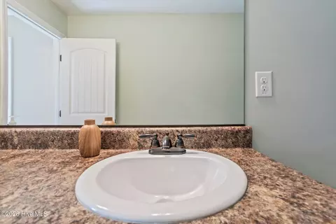 Bath - 5553 Connor Dr, Evans, GA 30809 photo 6 of 10