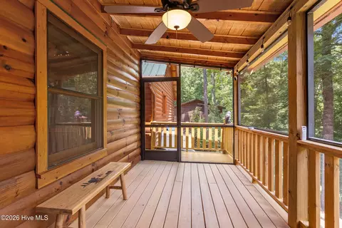 Exterior - 171 Laurel Oak Ln, Murphy, NC 28906 photo 4 of 8