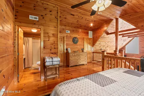 Bedroom - 171 Laurel Oak Ln, Murphy, NC 28906 photo 7 of 7