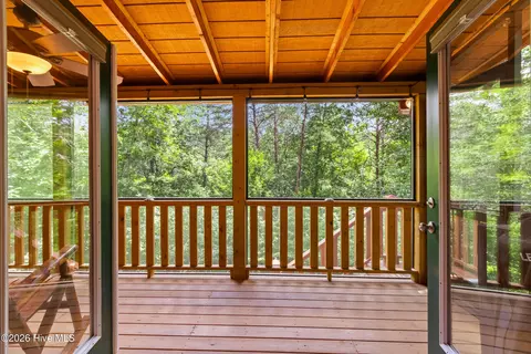 Exterior - 171 Laurel Oak Ln, Murphy, NC 28906 photo 5 of 8