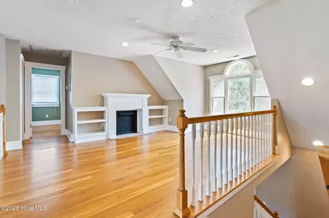 Living - 561 White Tail Ln, Willard, NC 28478 photo 5 of 6