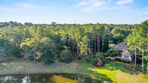 205 Cedar Point Dr, Wallace, NC 28466 photo 6