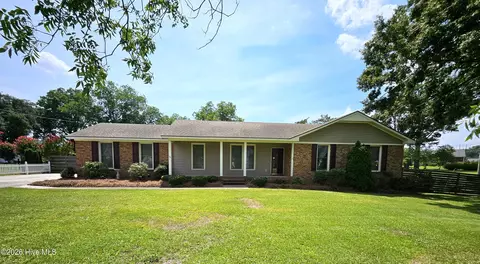 100 Ashley Ave, Goldsboro, NC 27530