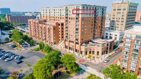 240 N Water St #1252, Wilmington, NC 28401
