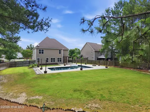 107 Walkabout Dr, Aberdeen, NC 28315 photo 9