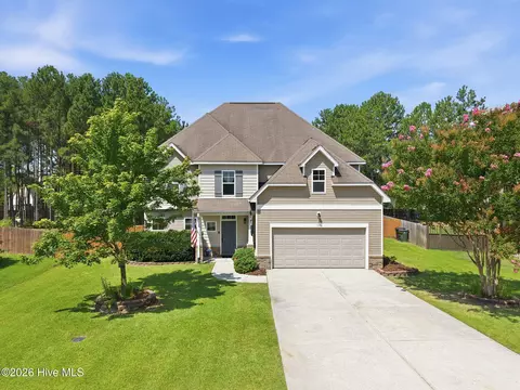 107 Walkabout Dr, Aberdeen, NC 28315 photo 4