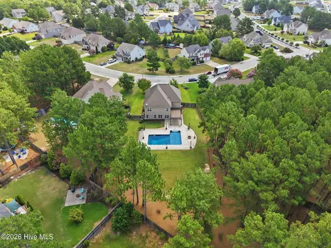 107 Walkabout Dr, Aberdeen, NC 28315 photo 10