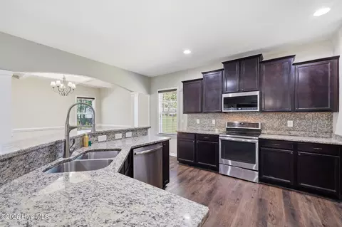 107 Walkabout Dr, Aberdeen, NC 28315 photo 17