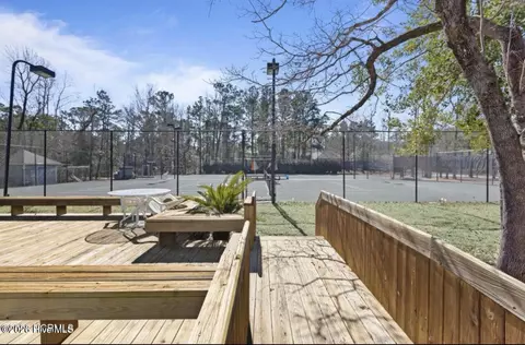 Exterior - 506 Royal Tern Dr, Hampstead, NC 28443 photo 26 of 27