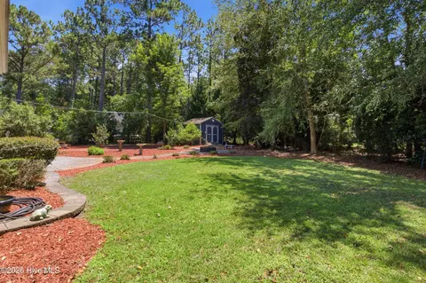 Exterior - 506 Royal Tern Dr, Hampstead, NC 28443 photo 18 of 27