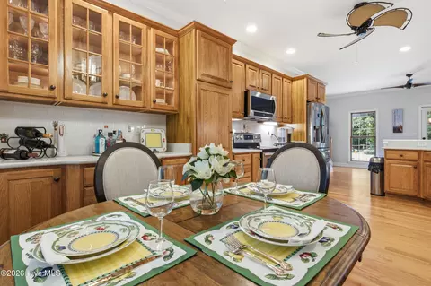 Dining - 506 Royal Tern Dr, Hampstead, NC 28443 photo 2 of 2