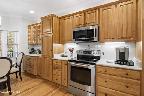 Kitchen - 506 Royal Tern Dr, Hampstead, NC 28443 photo 1 of 4