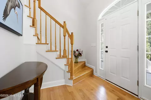 Entry Way - 506 Royal Tern Dr, Hampstead, NC 28443 photo 1 of 4