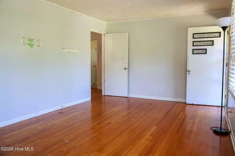 Bedroom - 1107 Oak Ave, Hamlet, NC 28345 photo 1 of 4