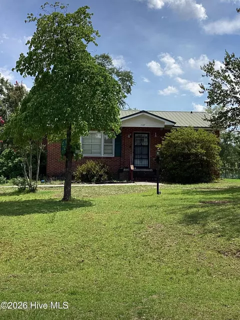 1107 Oak Ave, Hamlet, NC 28345 photo 5
