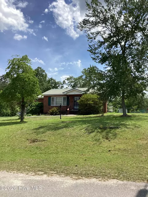 1107 Oak Ave, Hamlet, NC 28345 photo 7