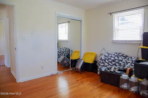 Bedroom - 1107 Oak Ave, Hamlet, NC 28345 photo 3 of 4